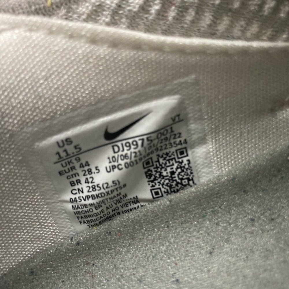 Nike Air Vapormax 2021 FK DJ9975-001 Women’s Size 11.5 & 12/Men’s 10 & 1… - Picture 8 of 9